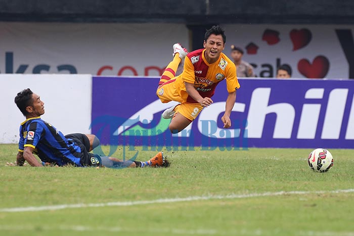 arema-samsul-arif_20150316_203208.jpg