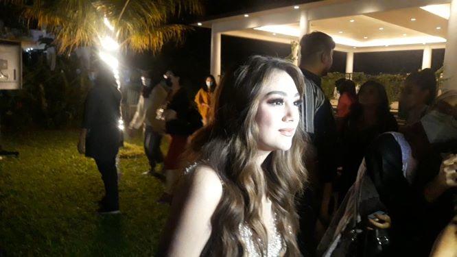 artis-celine-evangelista-di-bogor.jpg