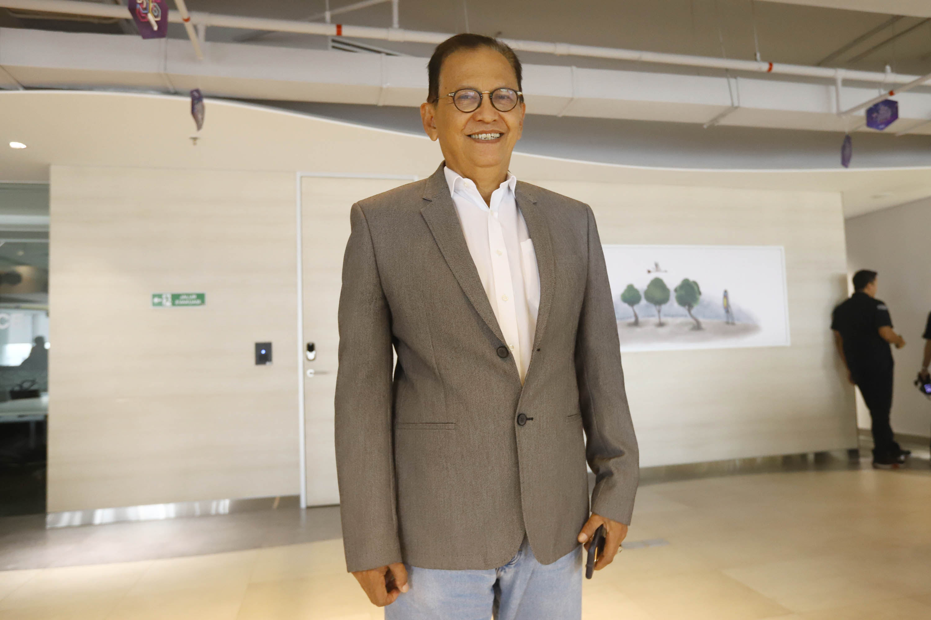 artis-senior-roy-marten-bermain-dalam-serial-masjid-yang-tak-dirindukan_20190325_204302.jpg