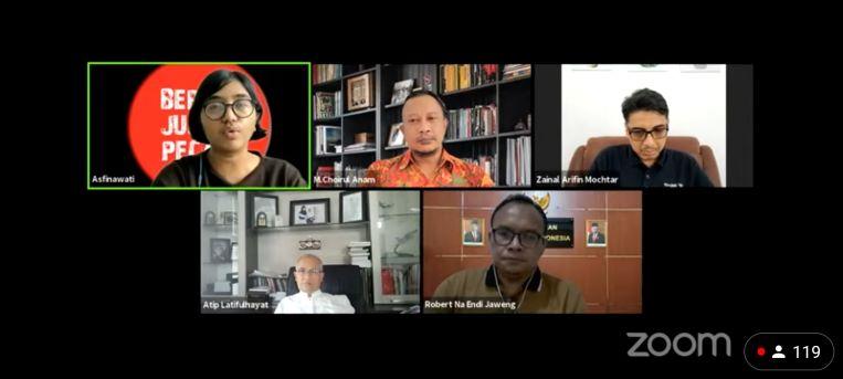 asfinawati-dalam-diskusi-bersama-icw.jpg