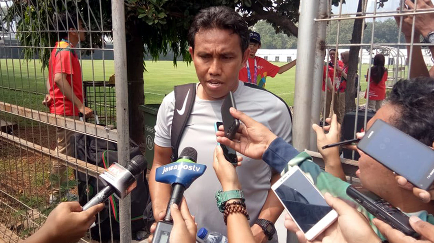 asisten-pelatih-timnas-indonesia-bima-sakti_20180812_153624.jpg