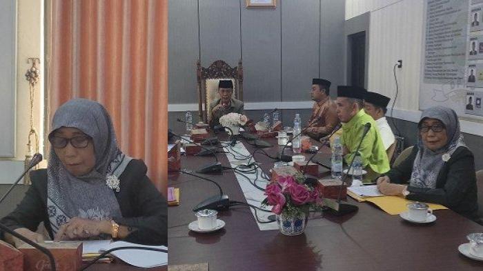 asniani-60-saat-mendatang-kantor-dprd-muaro-jambi.jpg