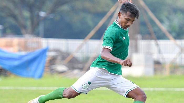 assanur-rijal-tores-psms-medan-liga-2-20232024.jpg