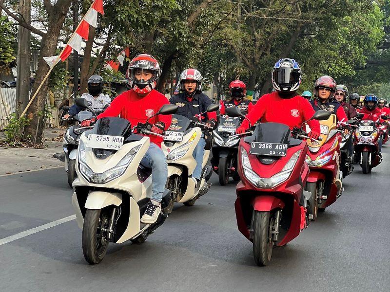 Ribuan Bikers PCX Berkumpul dalam Convoy Merdeka