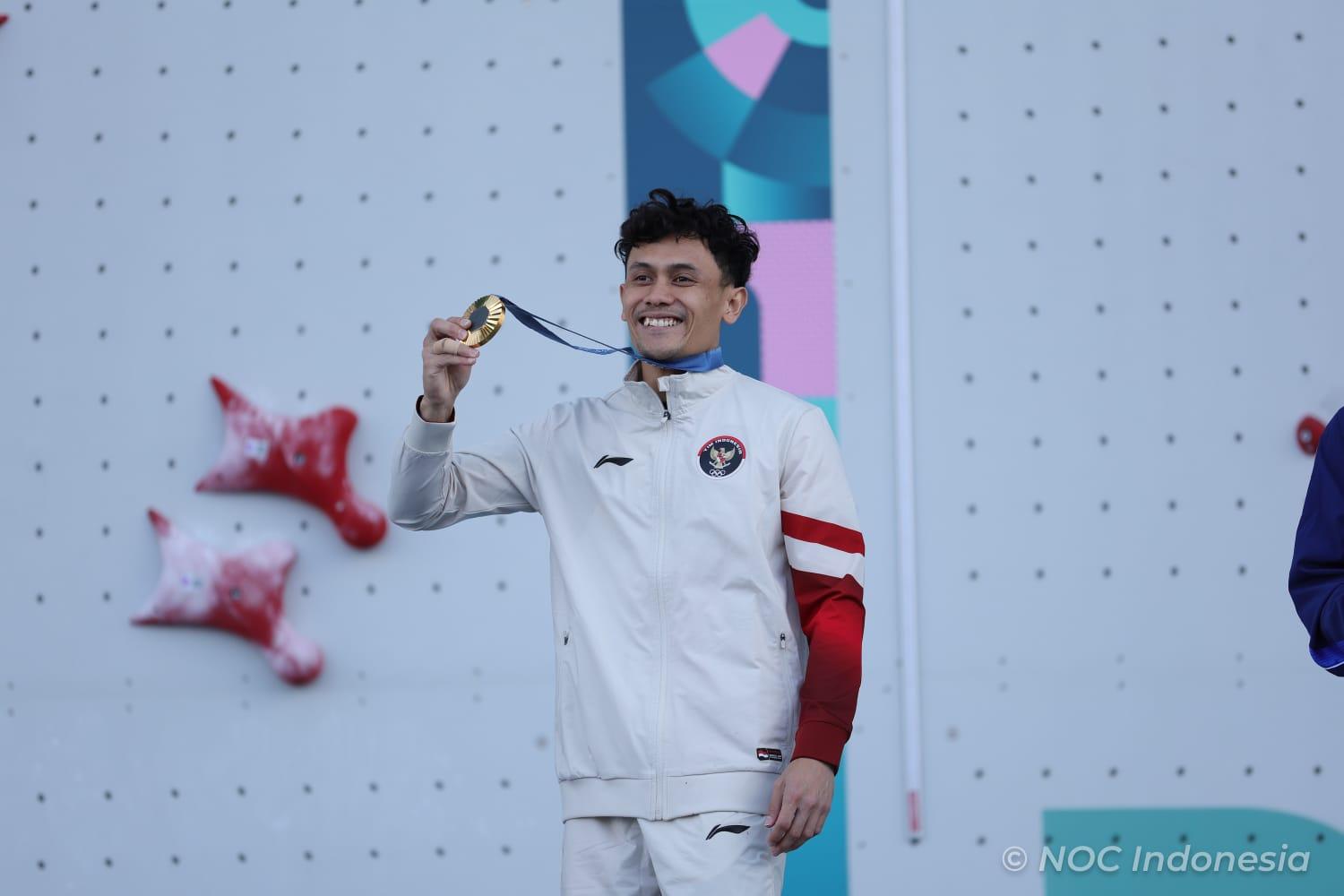 atlet-panjat-tebing-indonesia-veddriq-leonardo-sukses-meraih-medali-emas-olimpiade.jpg