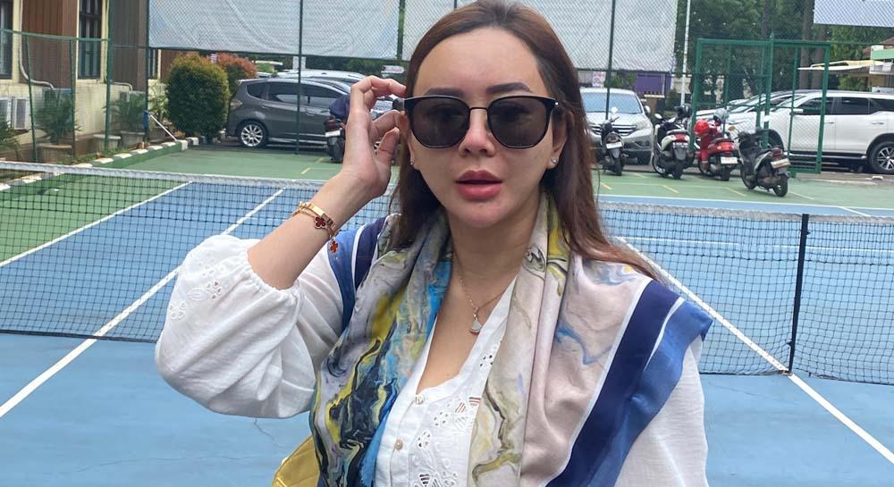 Mantan Suami Tak Beri Nafkah Anak, Aura Kasih: Semua Saya Tanggung