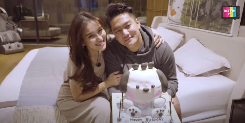 Ayu Ting Ting Beri Kejutan Ulang Tahun untuk Boy William, Kadonya di Luar Ekspektasi