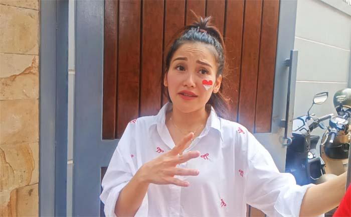 ayu-ting-ting-lomba23.jpg