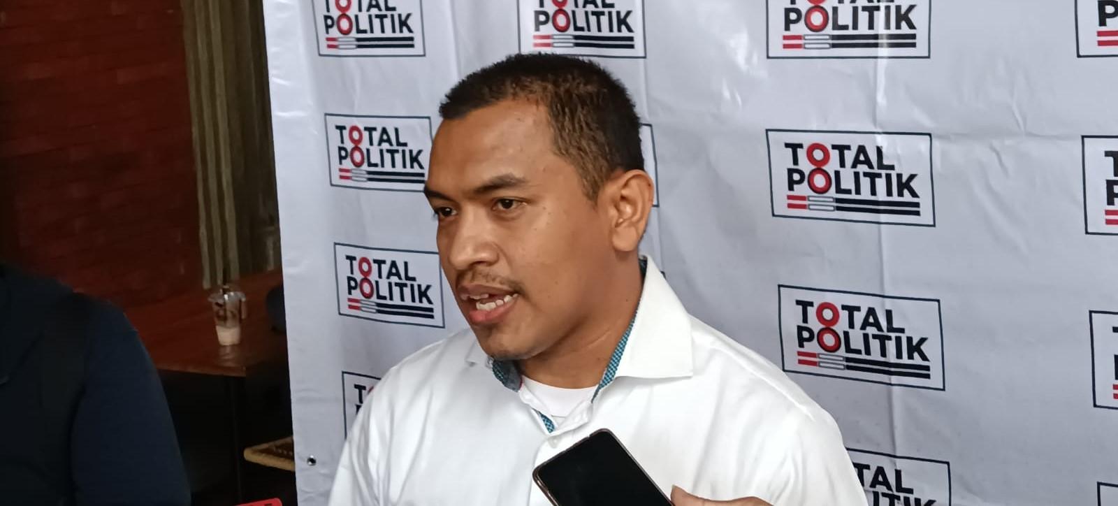 aziz-yanuar-kuasa-hukum-hrs.jpg