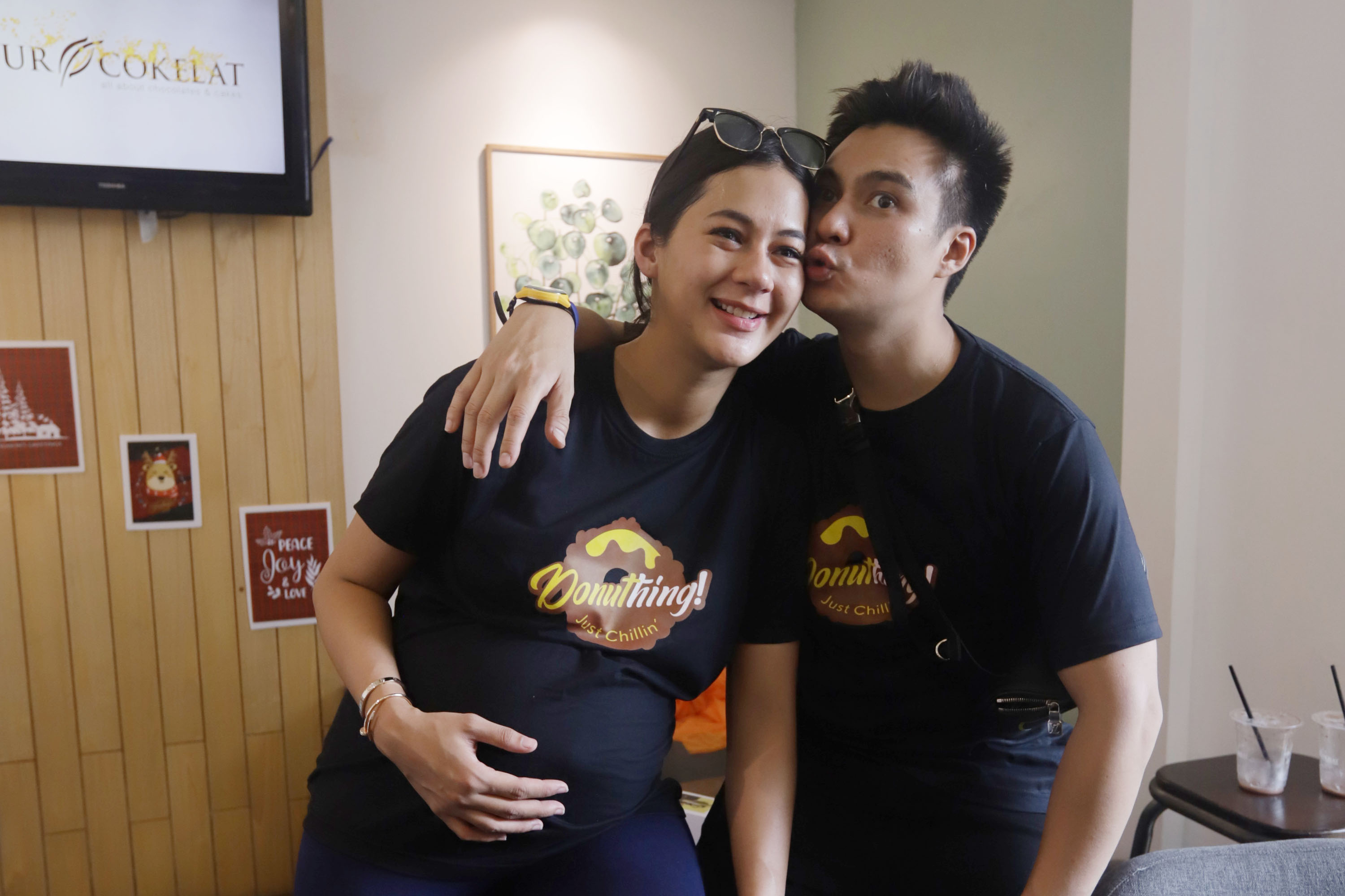 baim-wong-dan-paula-verhoeven-buka-gerai-donuthing_20191201_180633.jpg