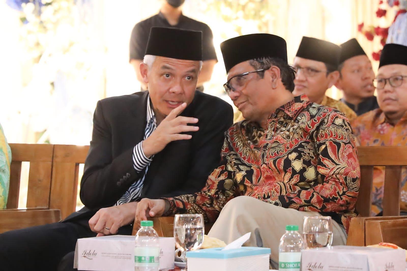 bakal-capres-ganjar-pranowo-dan-menkopolhukam-mahfud-md.jpg