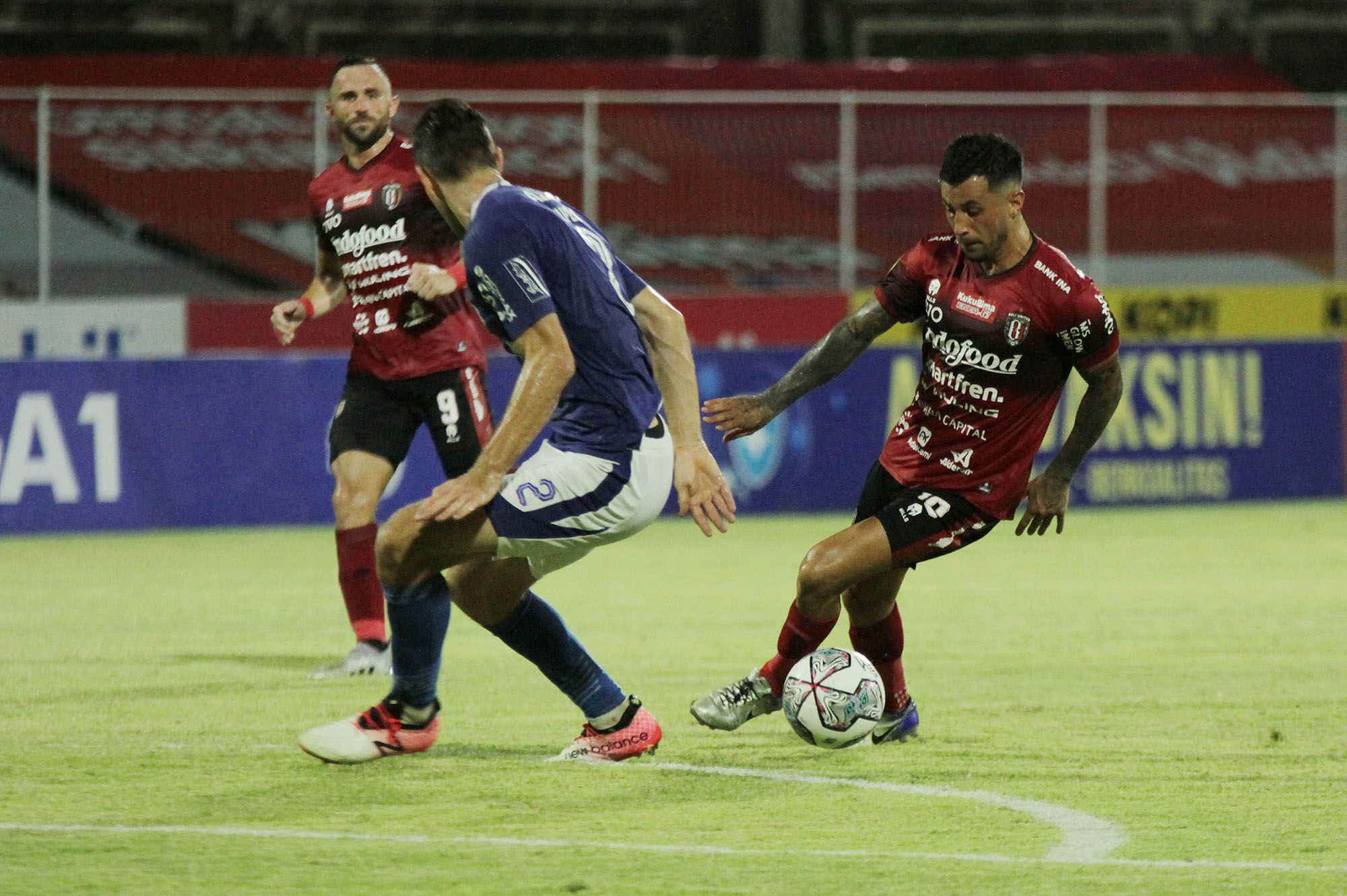 Daftar Pemain Dalam Bursa Transfer Persis Solo: Stefano Lilipaly Jadi Tandem Marko Simic?