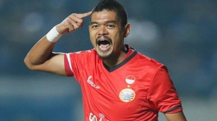 bambang-pamungkas-semasa-masih-aktif-sebagai-pemain-persija.jpg