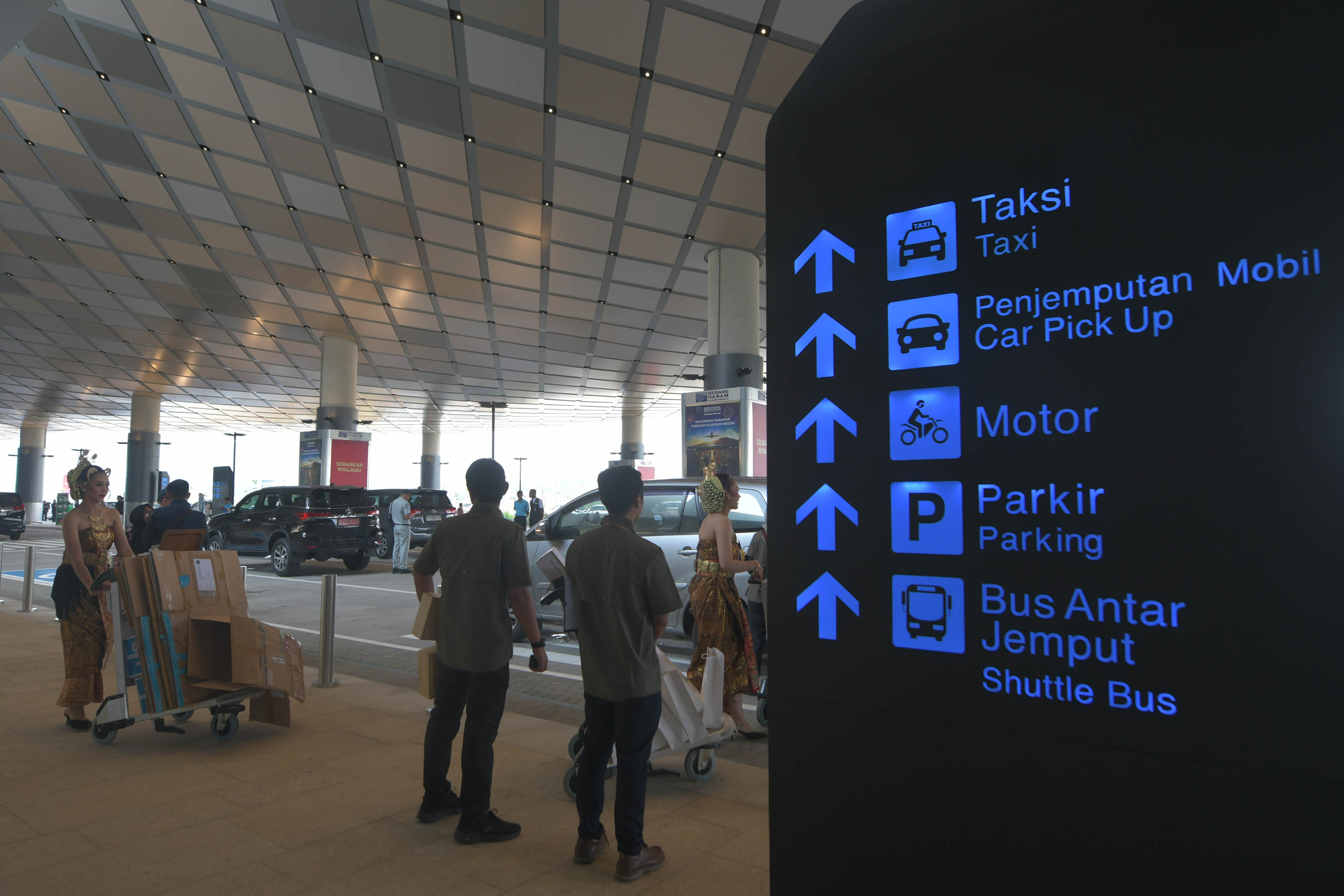 bandara-dhoho-kediri-milik-gudang-garam-akhirnya-beroperasi_20240405_220007.jpg