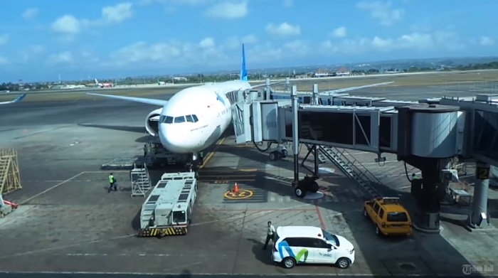 bandara-ngurah-rai_20170924_230041.jpg