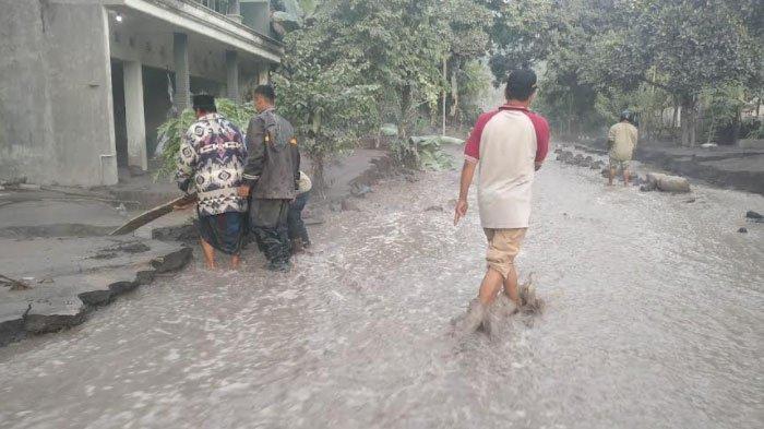banjir123.jpg
