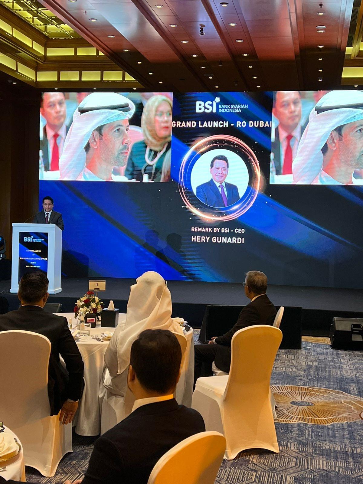 bank-syariah-dubai.jpg