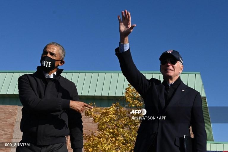 barack-obama-joe-biden-di-flint-michigan-pada-31-oktober-2020.jpg