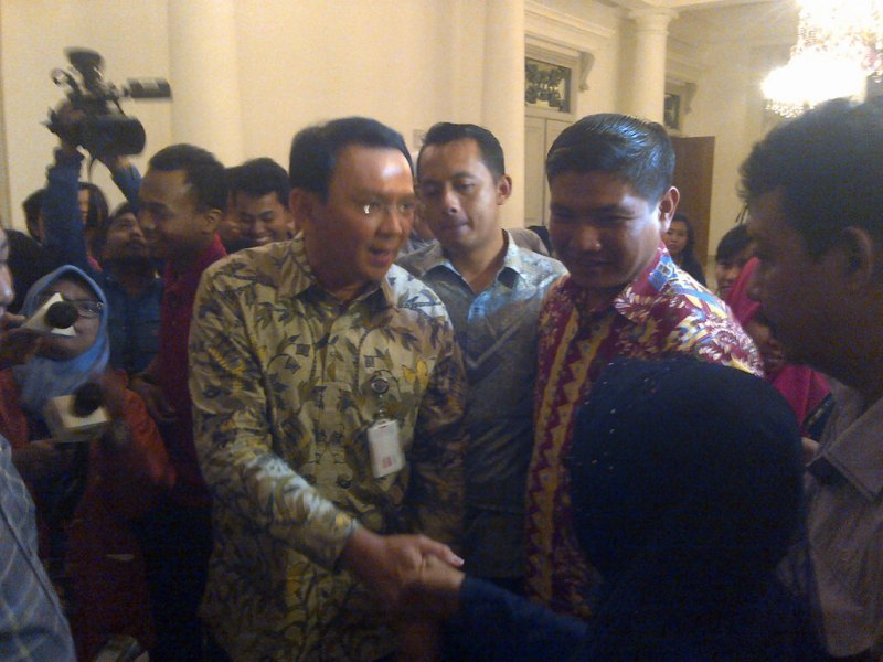 basuki-atau-ahok-nih3_20141125_153626.jpg