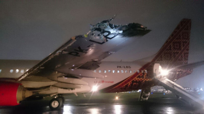 batik-air-senggolan_20160404_211902.jpg