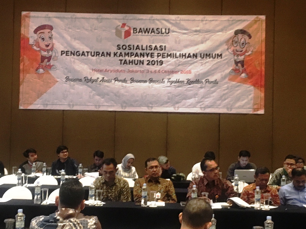 bawaslu-gelar-sosialisasi-pengaturan-kampanye-pemilu-2019_20181003_101612.jpg