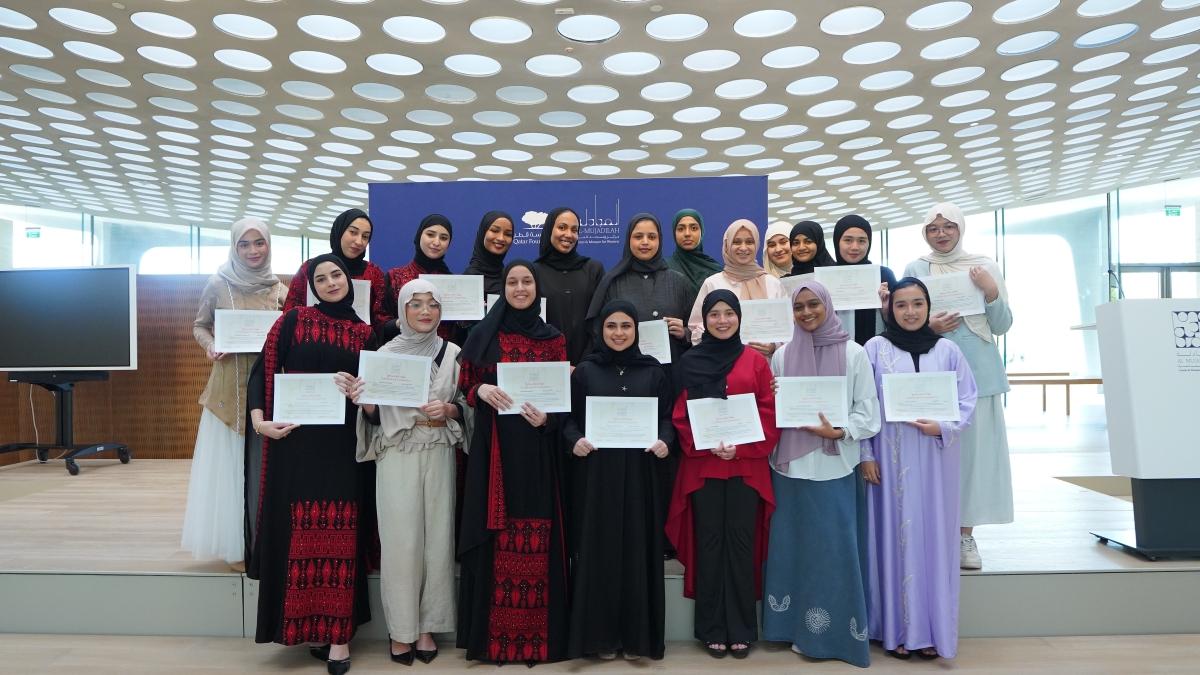 beasiswa-paragon-untuk-perempuan-indonesia.jpg