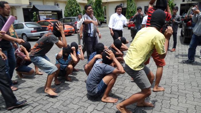begal-motor-di-semarang_20150318_015335.jpg
