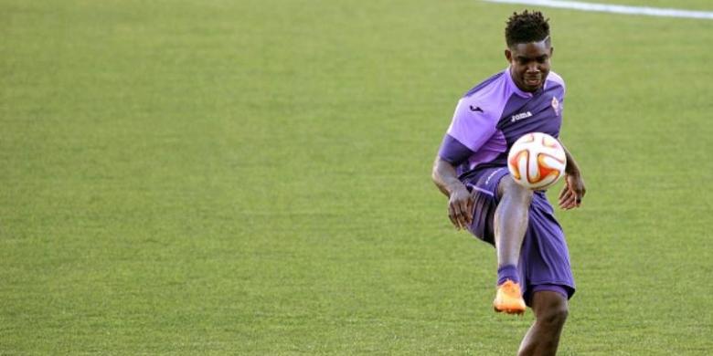 bek-asal-inggris-micah-richards_20150618_191822.jpg