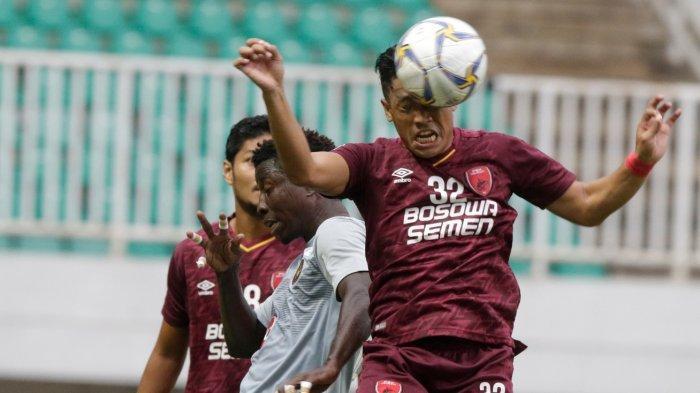 bek-kanan-psm-makassar-benny-wahyudi.jpg