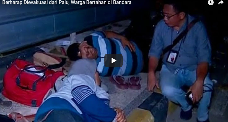 berharap-dievakuasi-dari-palu-warga-bertahan-di-bandara_20181002_105555.jpg
