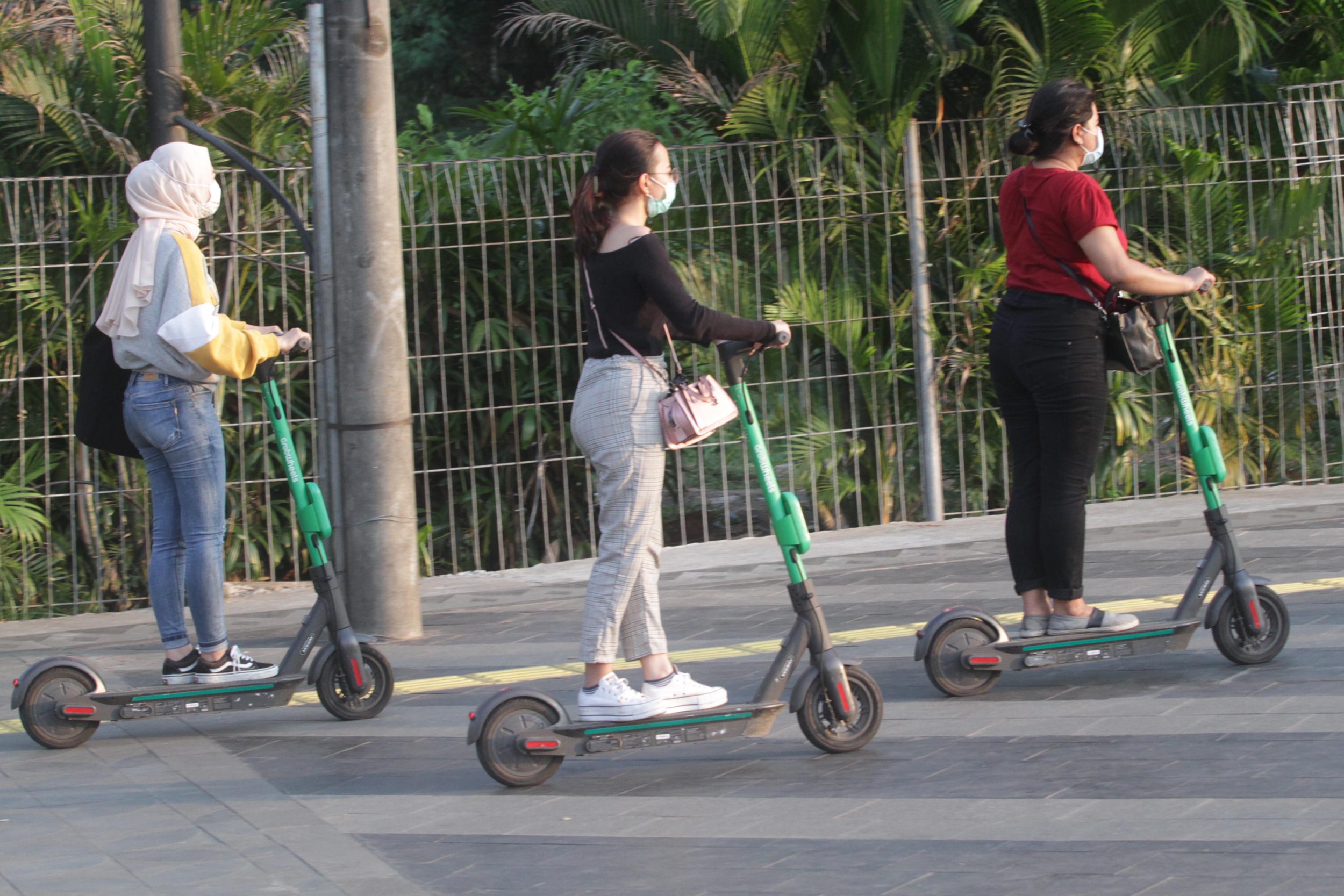 bermain-scoter-grabwheels_20191116_163013.jpg