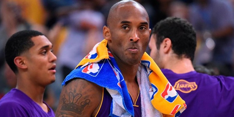 bintang-la-lakers-kobe-bryant_20151130_183939.jpg
