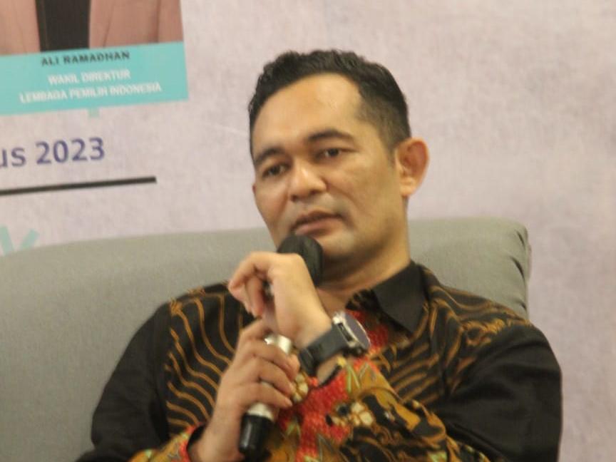 boni-hargen-lpi-direktur-lembaga-pemilih-indonesia-lpi-boni-hargens.jpg