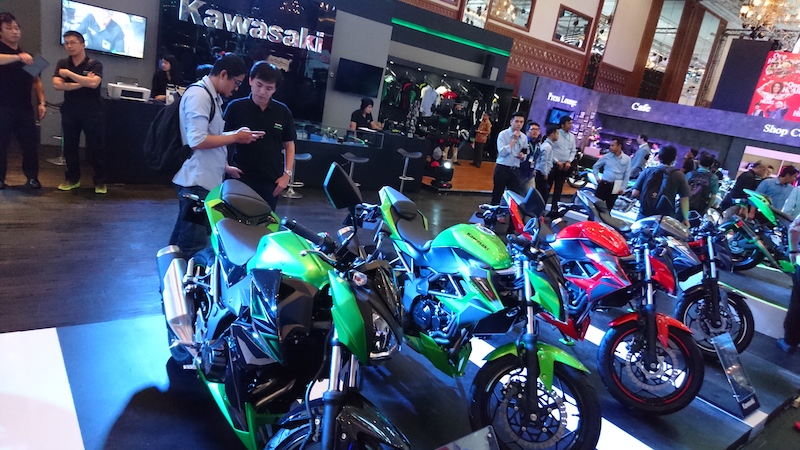 booth-kawasaki-imos_20161102_204735.jpg
