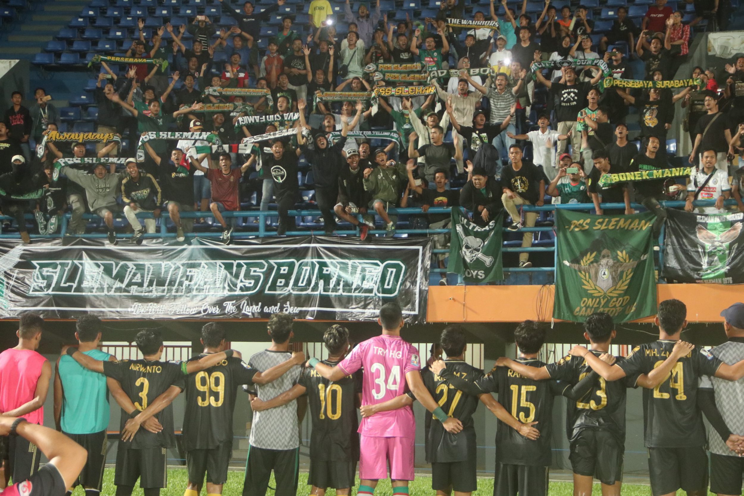 borneo-fc-vs-pss-sleman-di-laga-piala-indonesia_20190218_120445.jpg