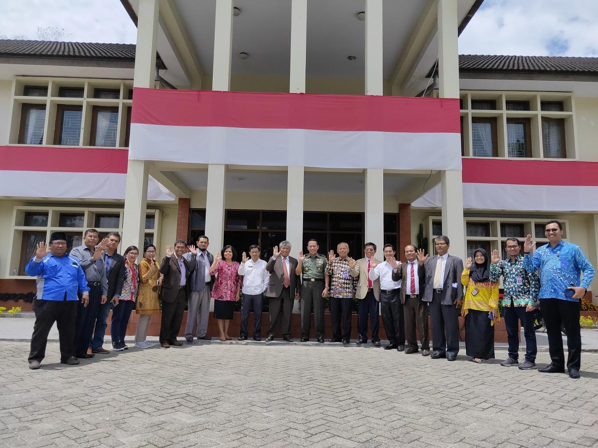 bpip-berkunjung-ke-kantor-pusat-huria-kristen-batak-protestan-tarutung.jpg