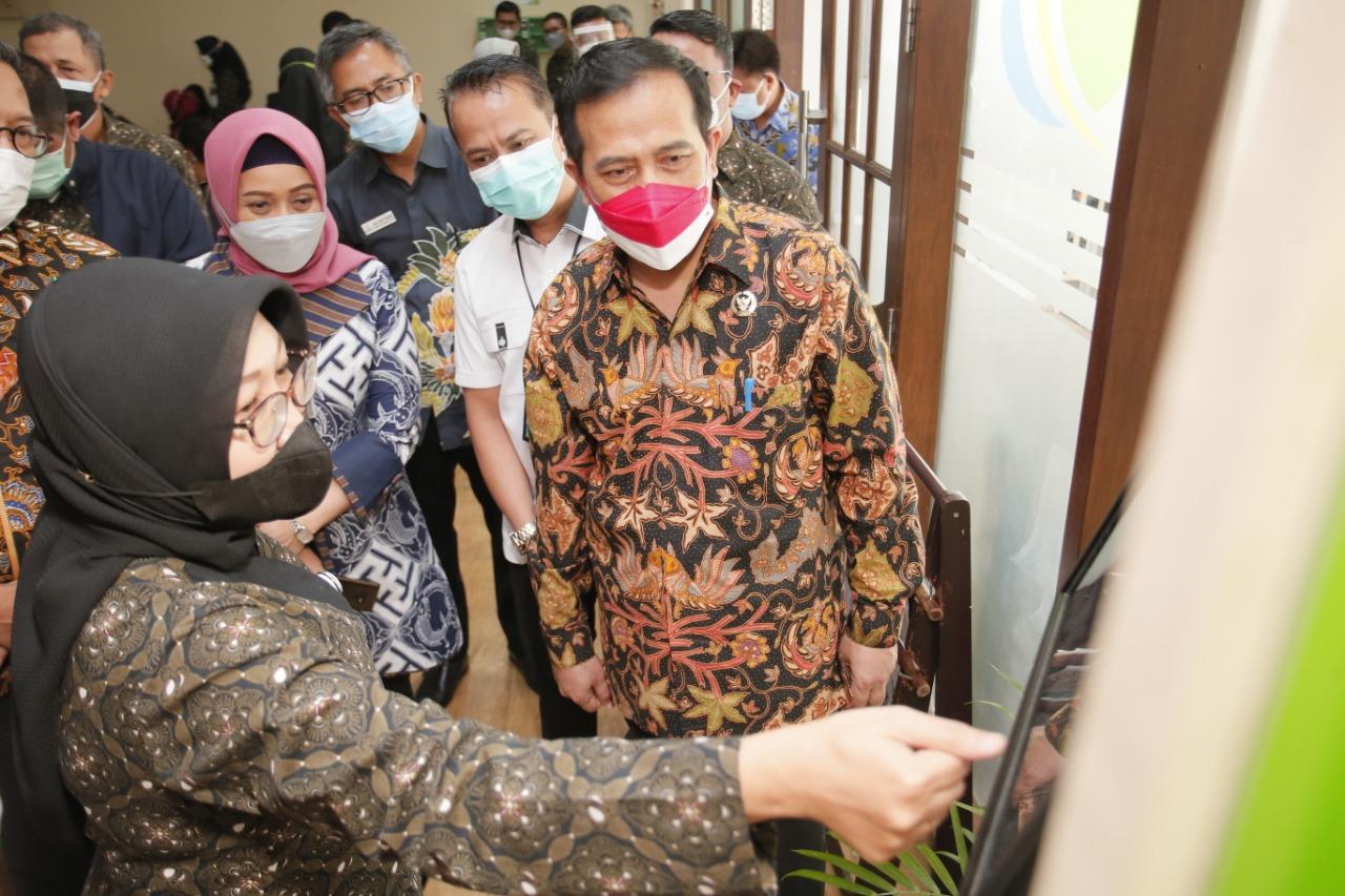 bpjamsostek-lapak-asik-harpelnas.jpg