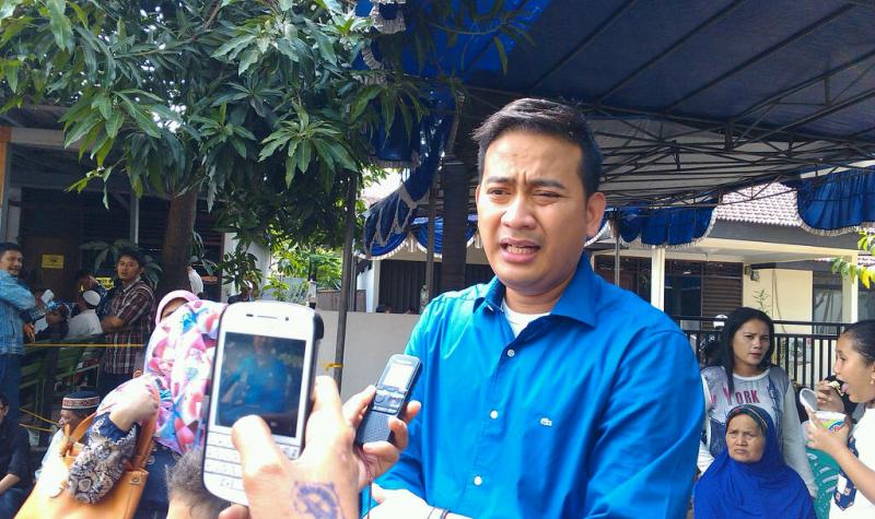 brotoseno-kekasih-angelina-sondakh_20150717_162258.jpg