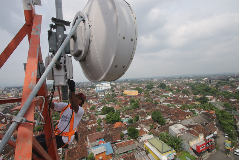 bts-xl-axiata_20160811_171224.jpg