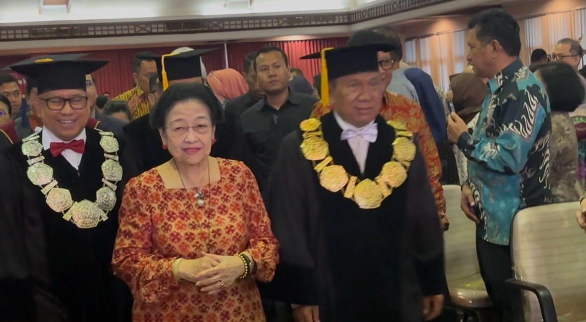 bu-mega-soal-demoooooo-agustus.jpg