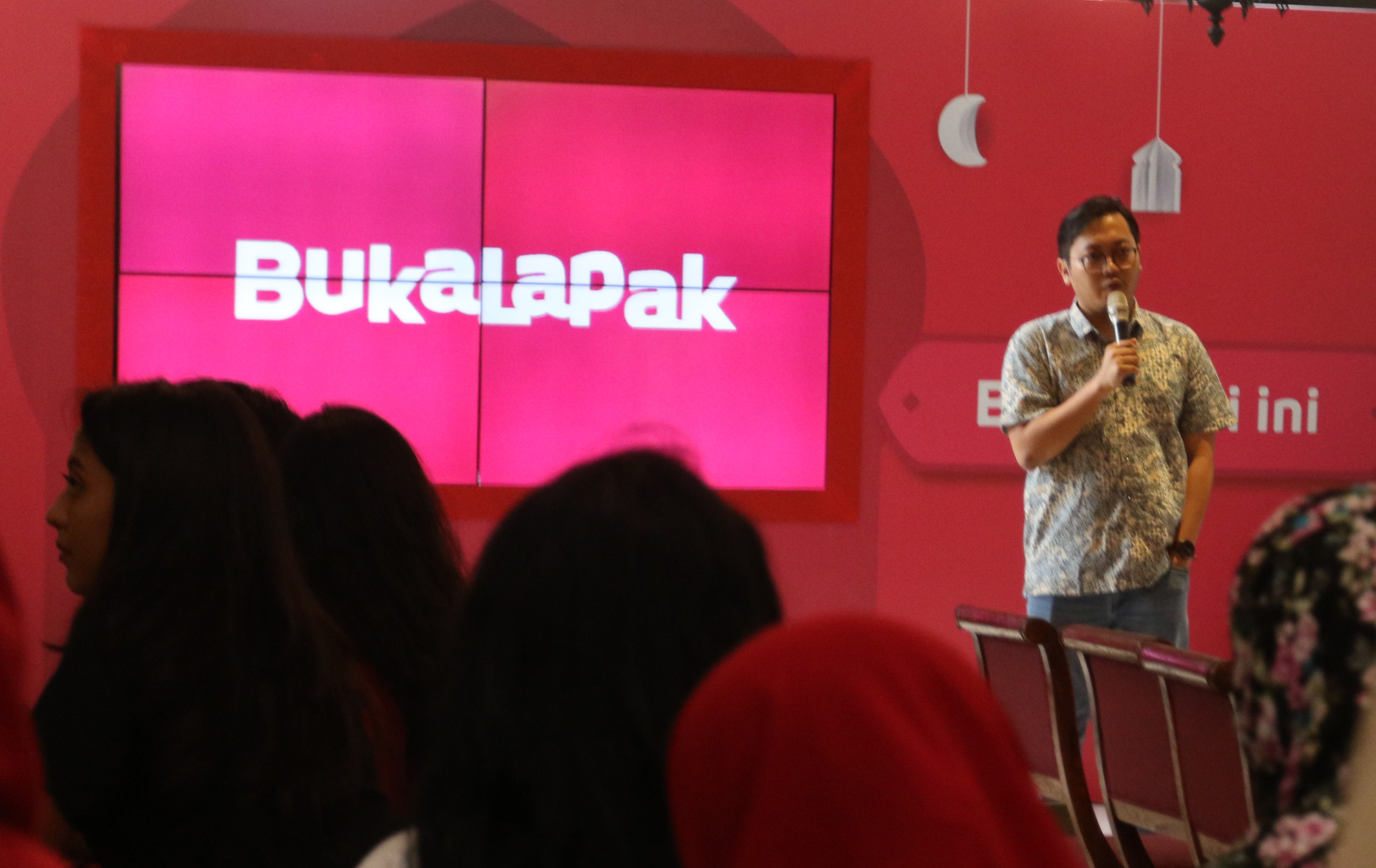 bukalapak-launching-fitur-baru-bernama-buka-hari-ini_20180703_222705.jpg