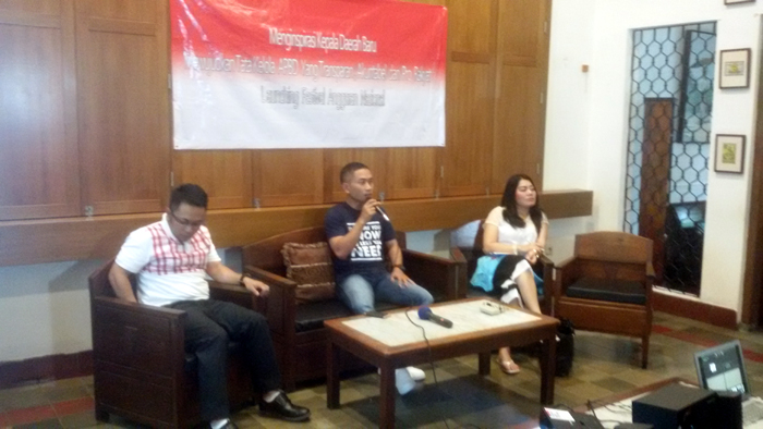 bupati-batang-yoyok-riyo-sudibyo_20160306_125337.jpg