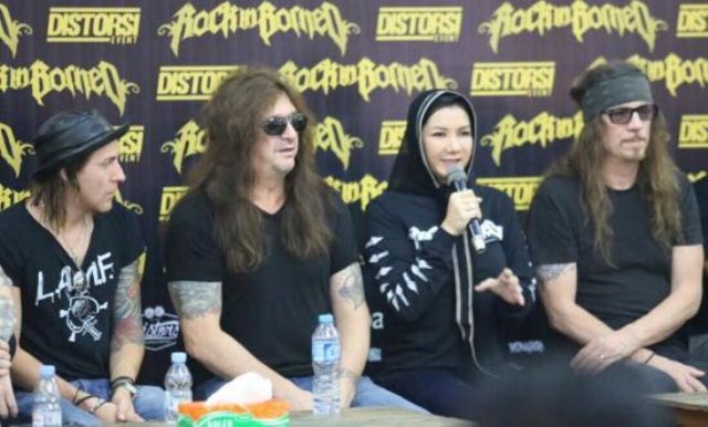 bupati-kutai-kartanegara-rita-widyasari-sepultura_20170926_200825.jpg