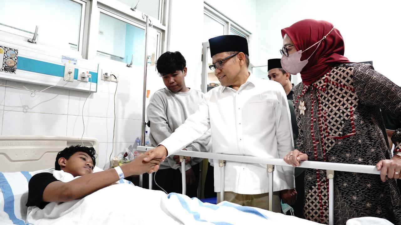 Cak Imin Tinjau Reruntuhan Ponpes Al-Khoziny: Minta BNPB Cepat Evakuasi Korban Apapun Kondisinya