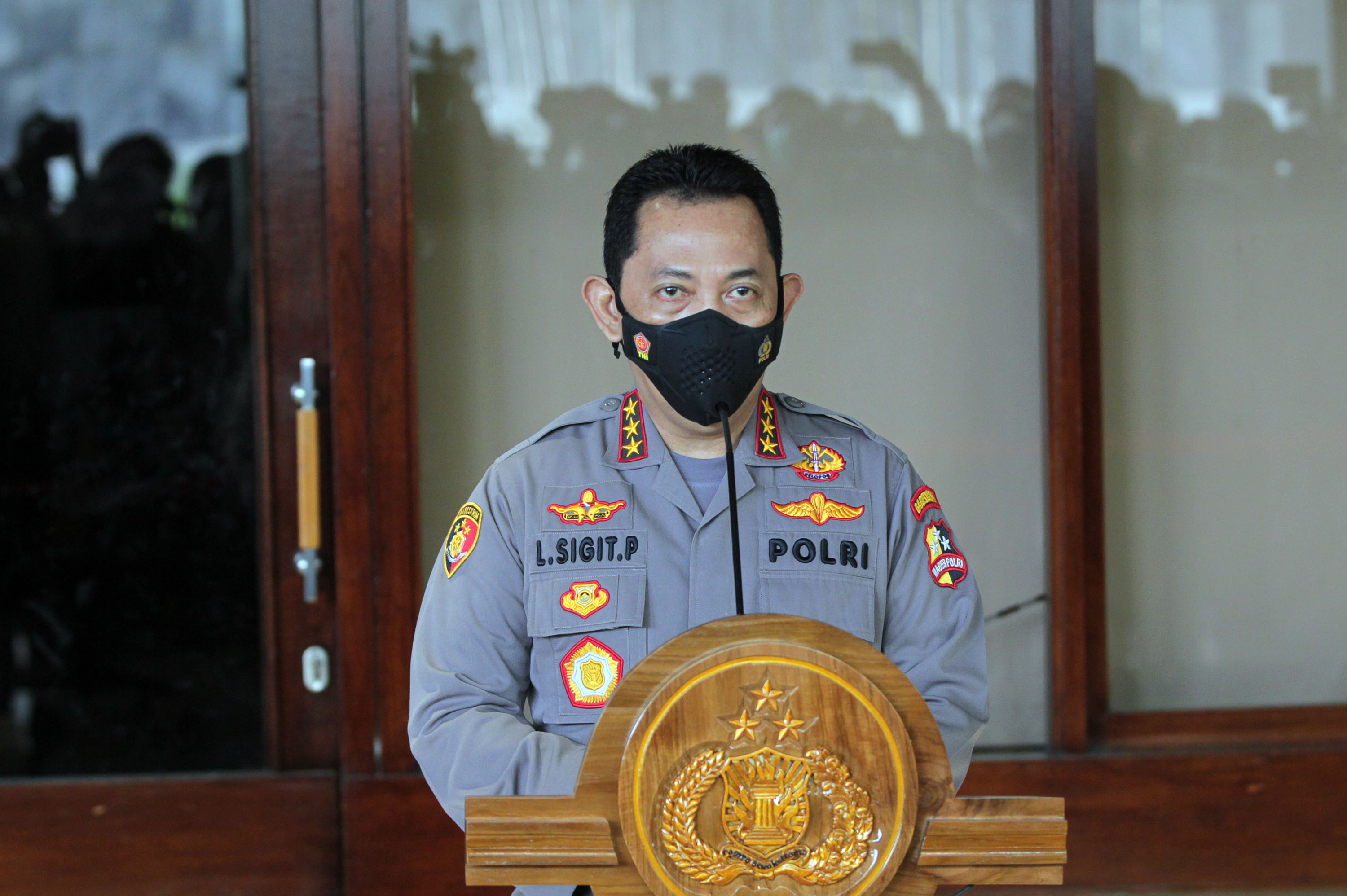 calon-kapolri-komjen-listyo-sigit-jalani-fit-and-proper-test_20210120_173918.jpg