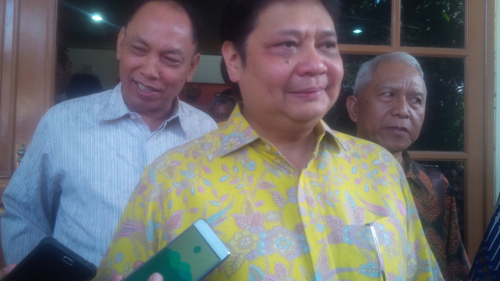 calon-ketua-umum-golkar-airlangga-hartarto_20171202_232026.jpg