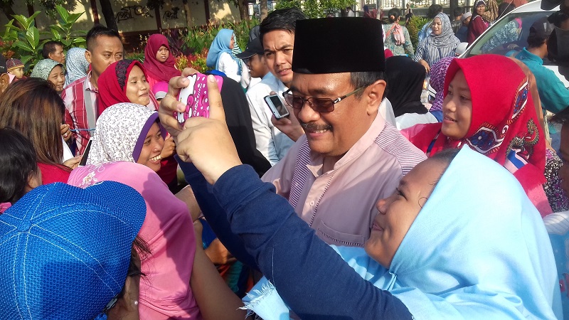 calon-wakil-gubernur-dki-petahana-djarot-saiful-hidayat-disa_20170414_194207.jpg