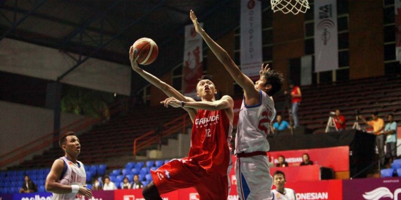 center-garuda-bandung-muhammad-rizal-falconi_20160113_034652.jpg