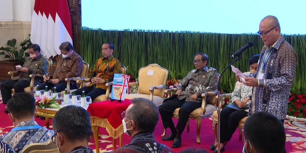 ceo-kompas-gramedia-lilik-oetama-di-isneg.jpg