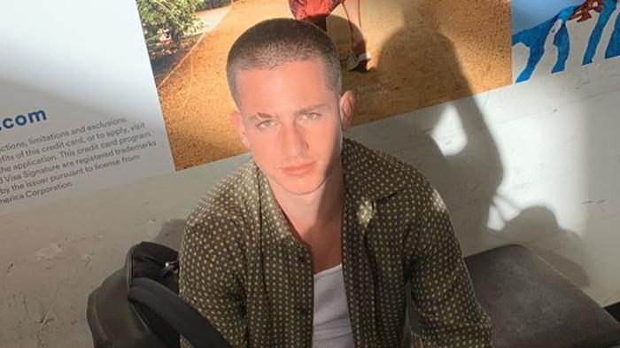 charlie-puth-ganteng.jpg